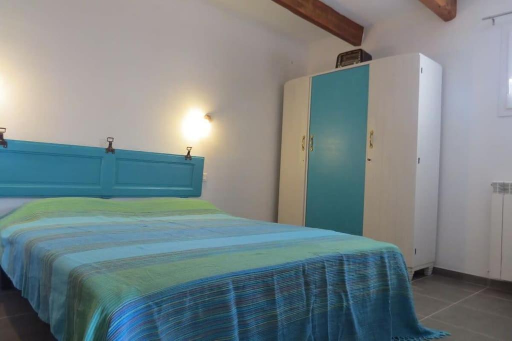 Les Tarraiettes Au Pied Du Luberon Villa Lourmarin Buitenkant foto