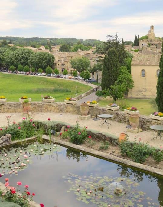 Les Tarraiettes Au Pied Du Luberon Villa Lourmarin Buitenkant foto