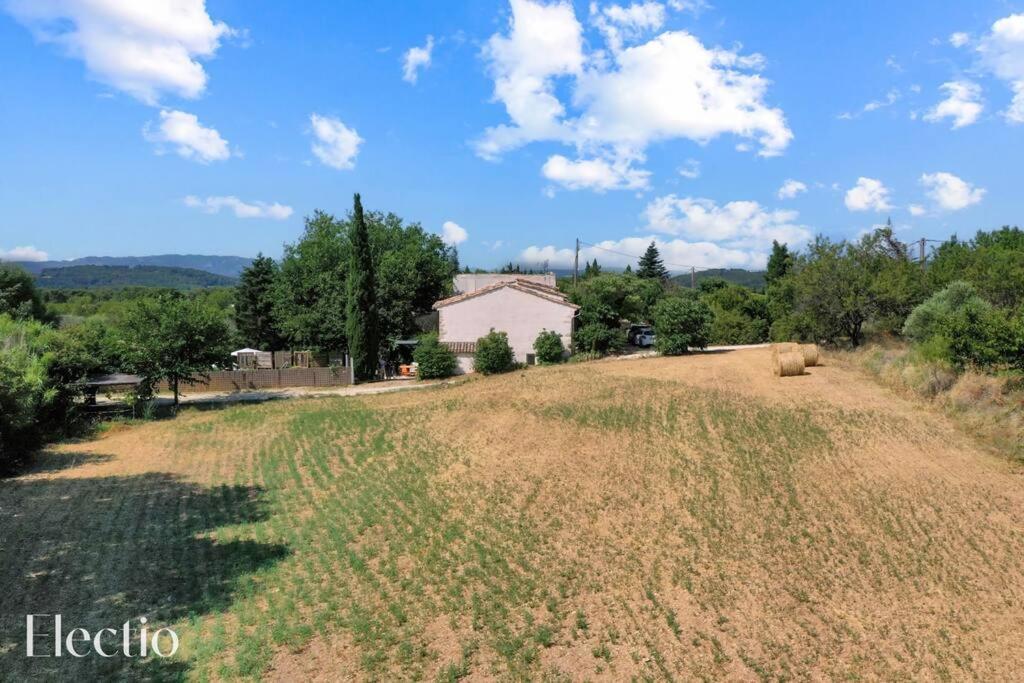 Les Tarraiettes Au Pied Du Luberon Villa Lourmarin Buitenkant foto